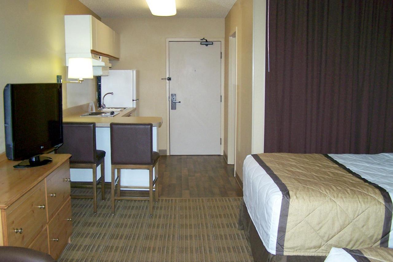 Extended Stay America Select Suites - Chicago - Lombard - Oakbrook Oakbrook Terrace Kültér fotó