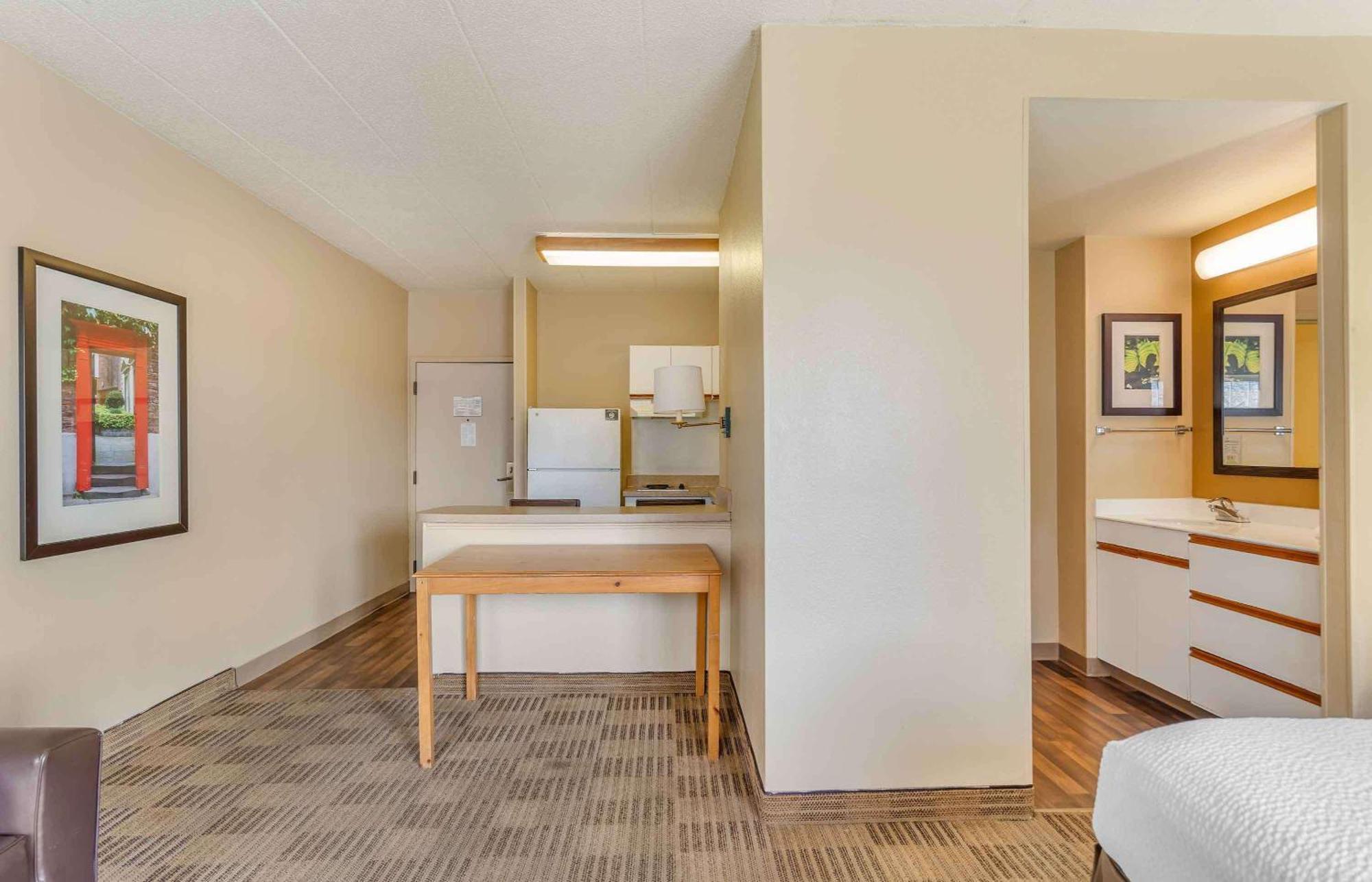 Extended Stay America Select Suites - Chicago - Lombard - Oakbrook Oakbrook Terrace Kültér fotó