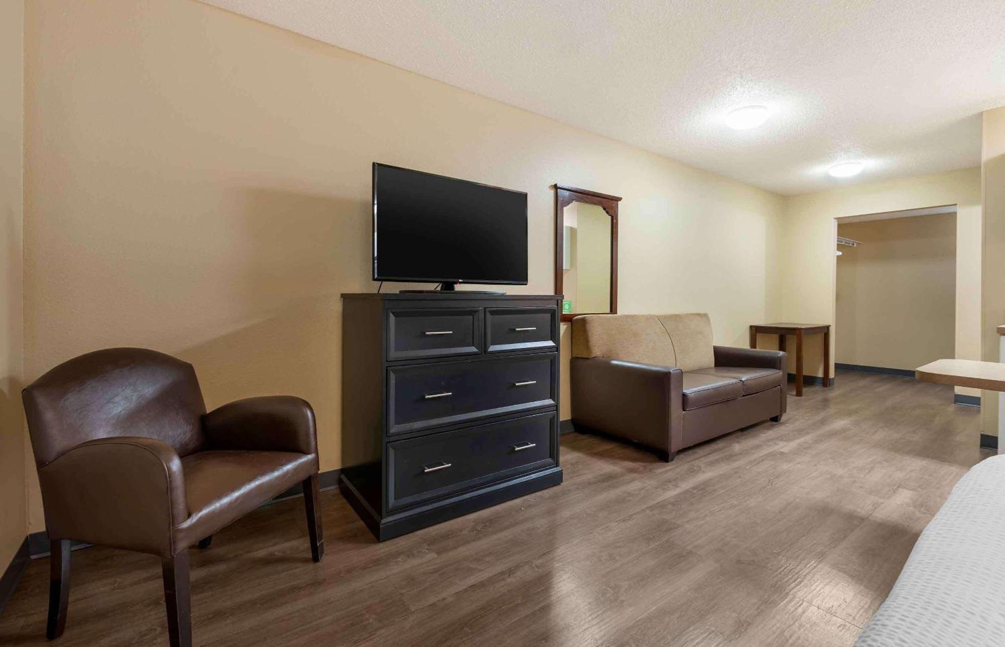 Extended Stay America Select Suites - Chicago - Lombard - Oakbrook Oakbrook Terrace Kültér fotó