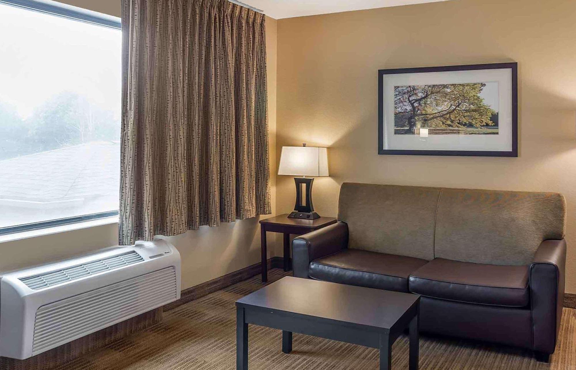 Extended Stay America Select Suites - Chicago - Lombard - Oakbrook Oakbrook Terrace Kültér fotó
