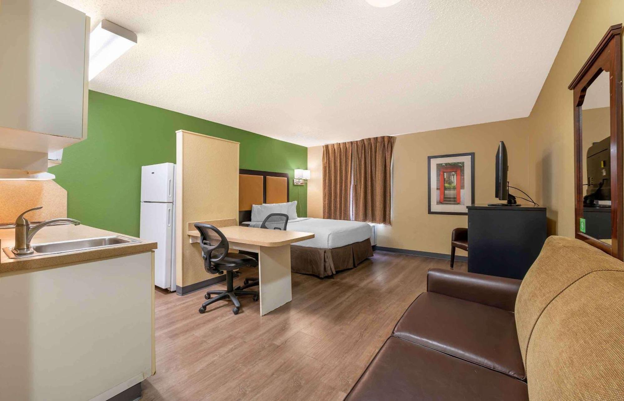 Extended Stay America Select Suites - Chicago - Lombard - Oakbrook Oakbrook Terrace Kültér fotó
